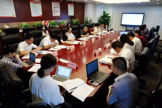 “AI+智慧学习”项目高职层次人工智能类专业人才培养方案专家审阅会现场