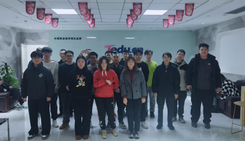 天津达内新媒体运营培训VFX-达内天津天大中心-2412